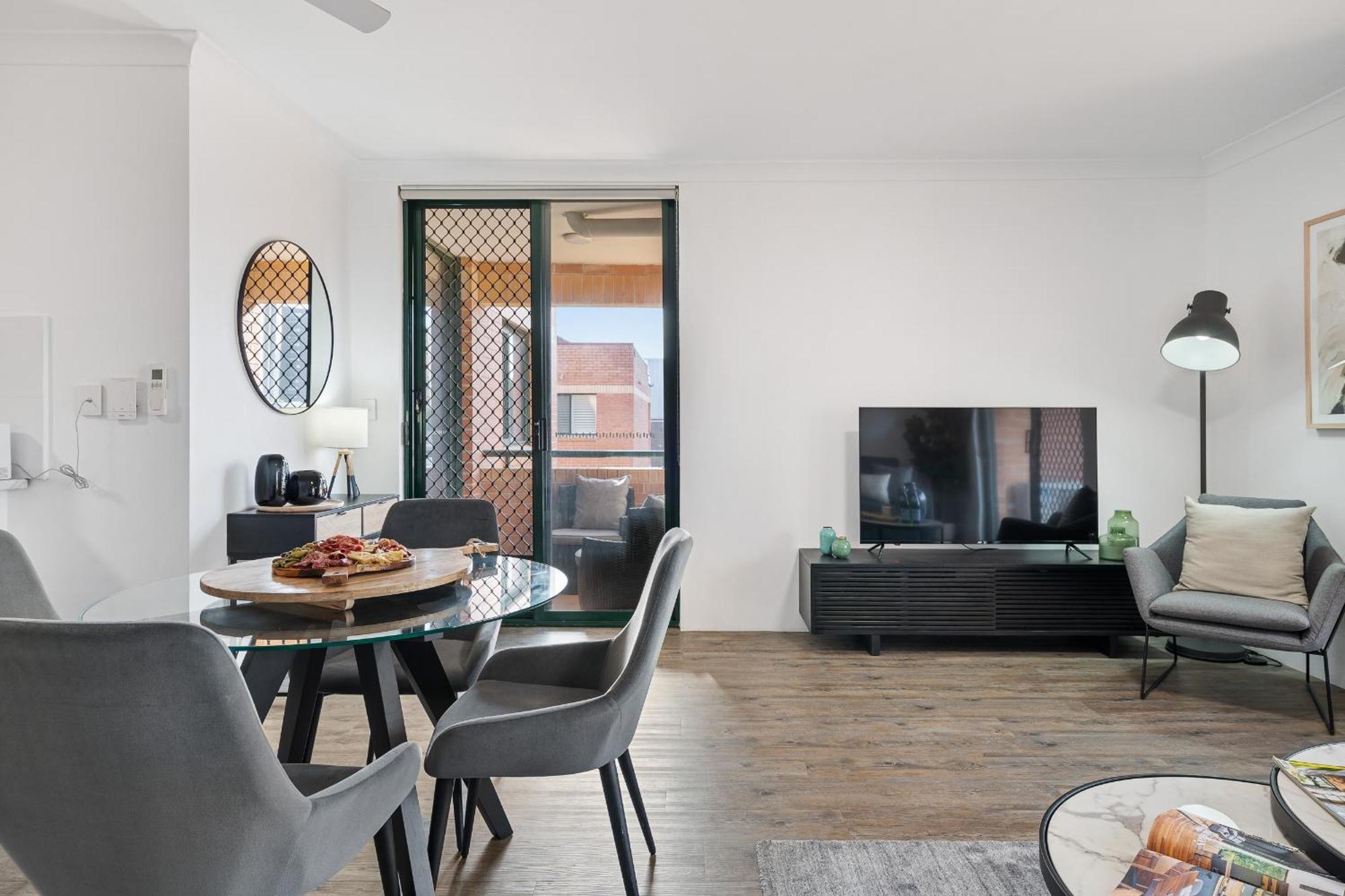 The Downtown Retreat - Heart Of Redfern