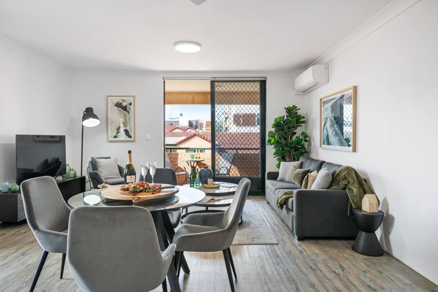 Apartment The Downtown Retreat - Heart Of Redfern *